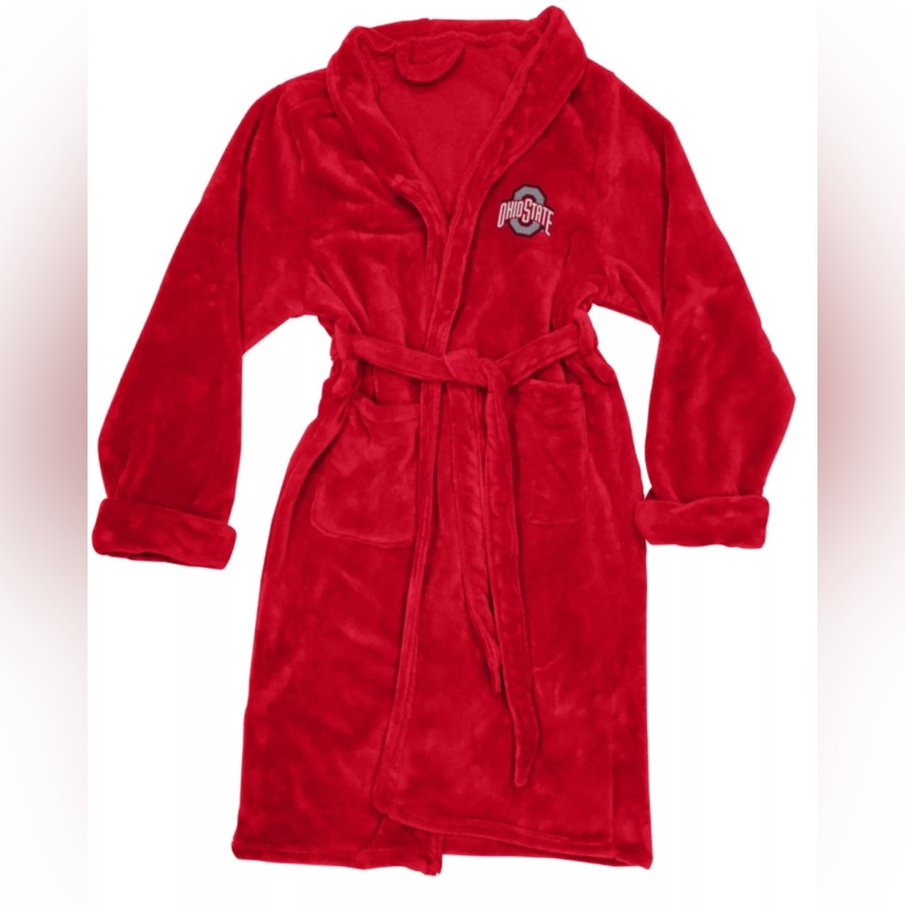 Men!s College bathrobe.